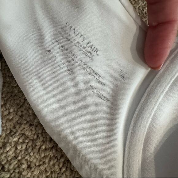 Vanity Fair Radiant Collection Back & Side Smoothing Women’s Bra Size 40C White - Picture 5 of 6